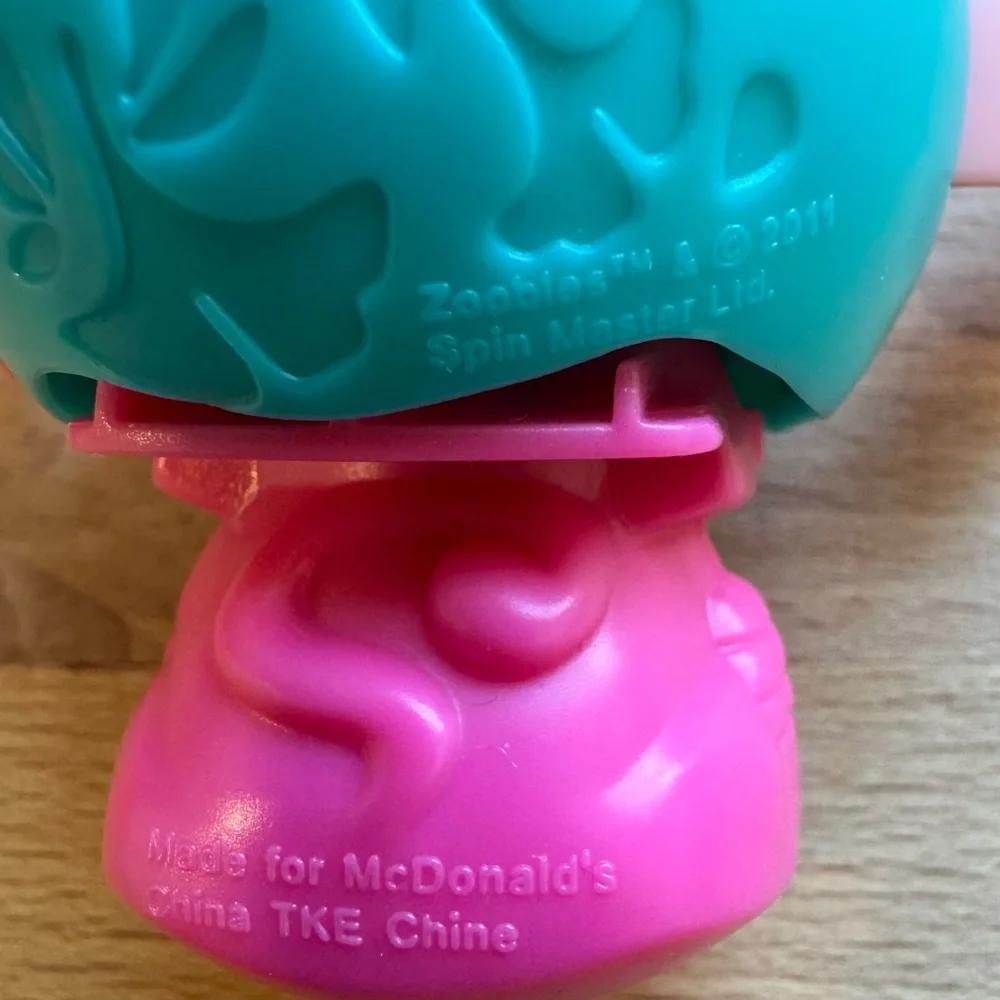 Spin Master Zooble 2011 McDonald's Happy Meal Toy - Push Button Bottom